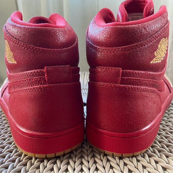 9.5 Womens Air Jordan 1 Retro High Premium ‘Dipped Toe – Red’ Sample NWOT - Picture 6 of 7
